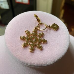 CHANEL Gold Snowflake Necklace